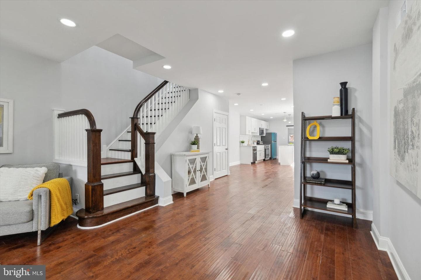 5941 Washington Avenue photo 6