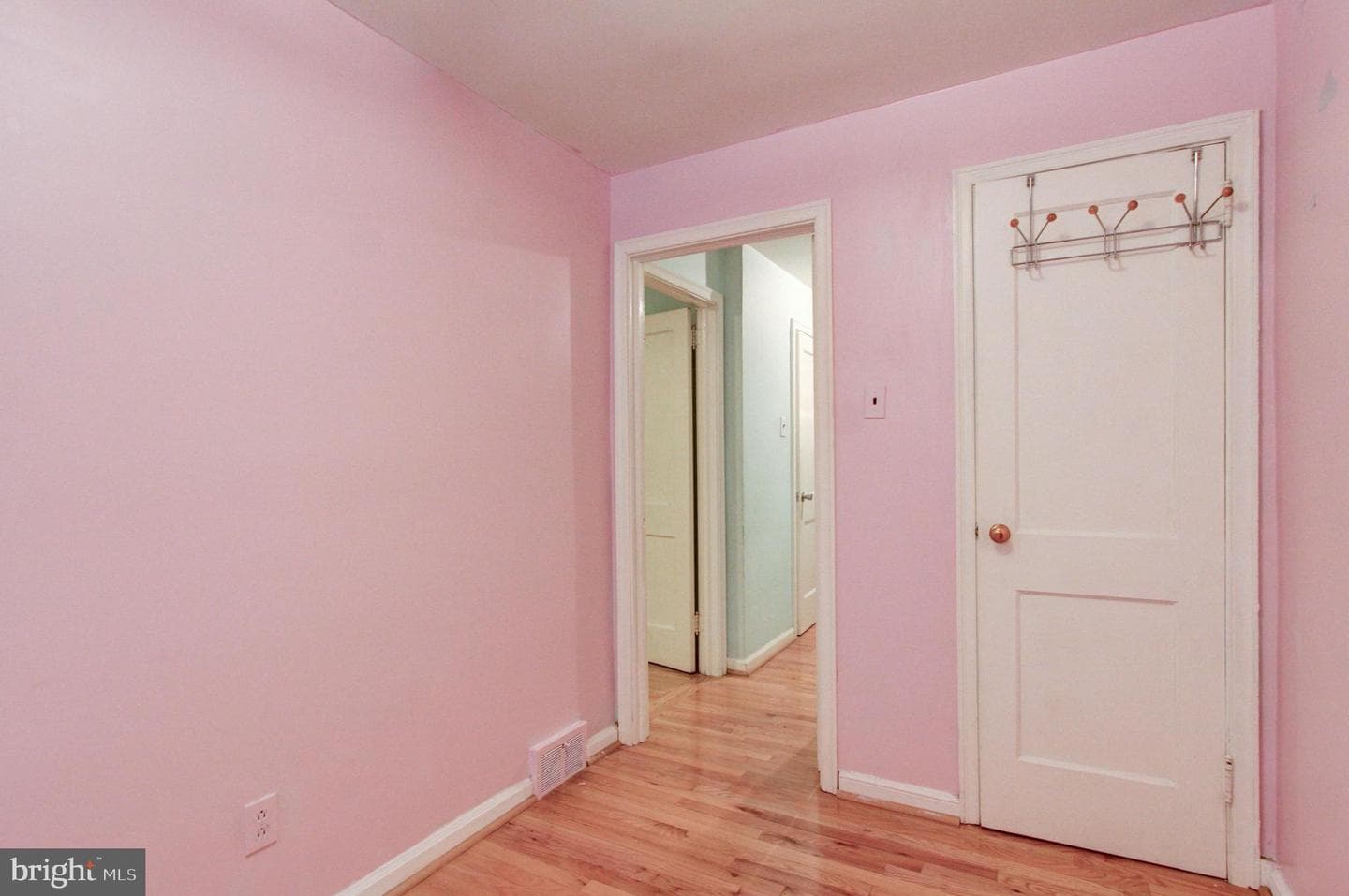 4216 Malta Street photo 9