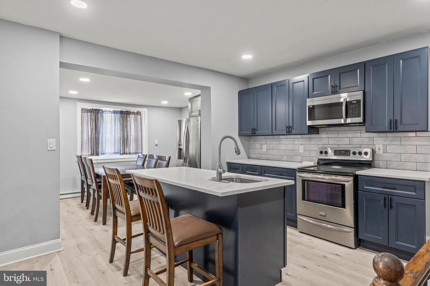 6244 Washington Avenue photo 10