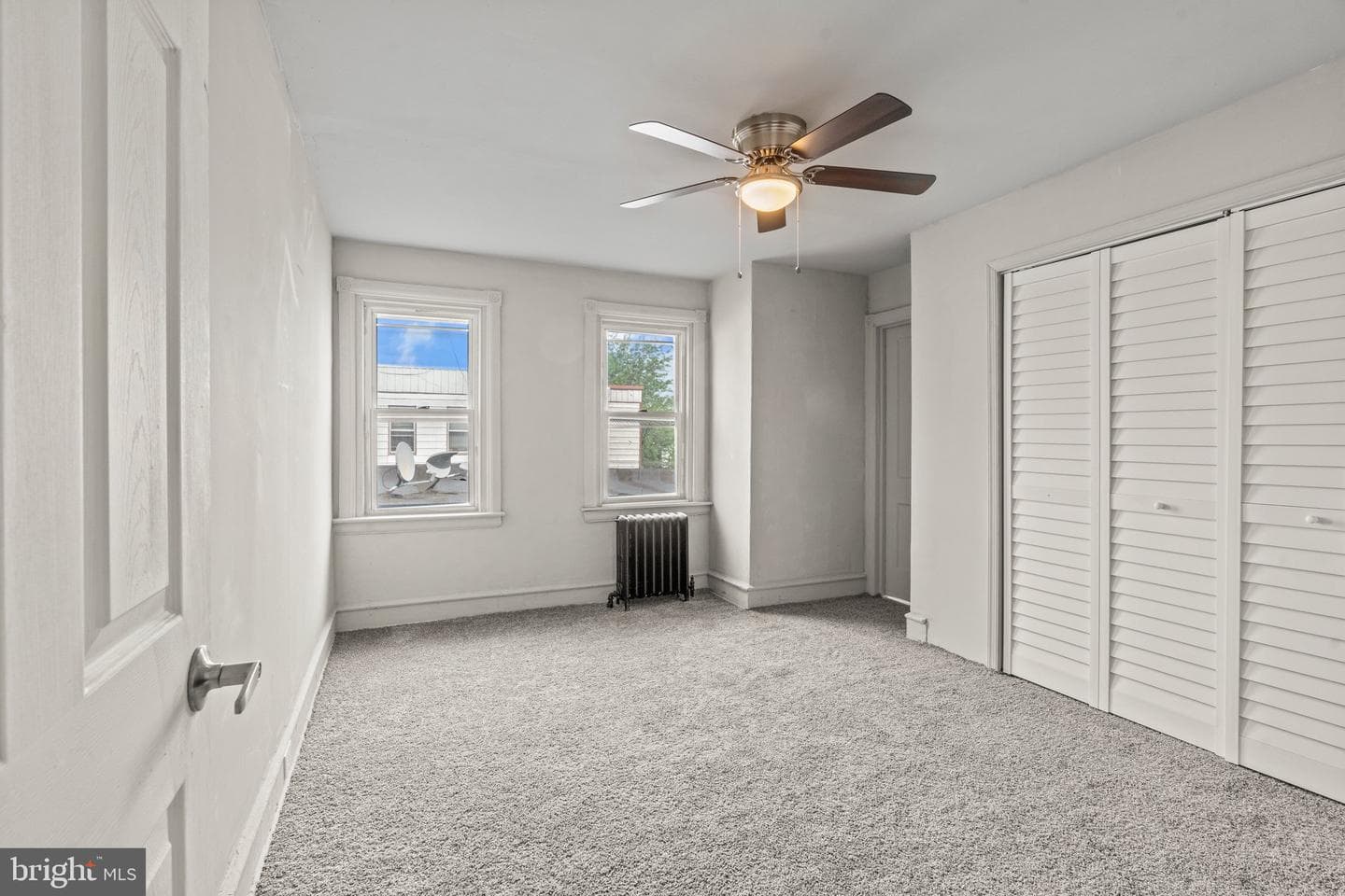 6244 Washington Avenue photo 26