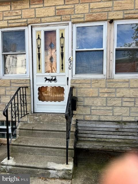 630 W Cayuga Street photo 1