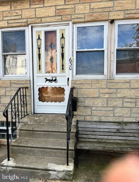 630 W Cayuga Street photo 9