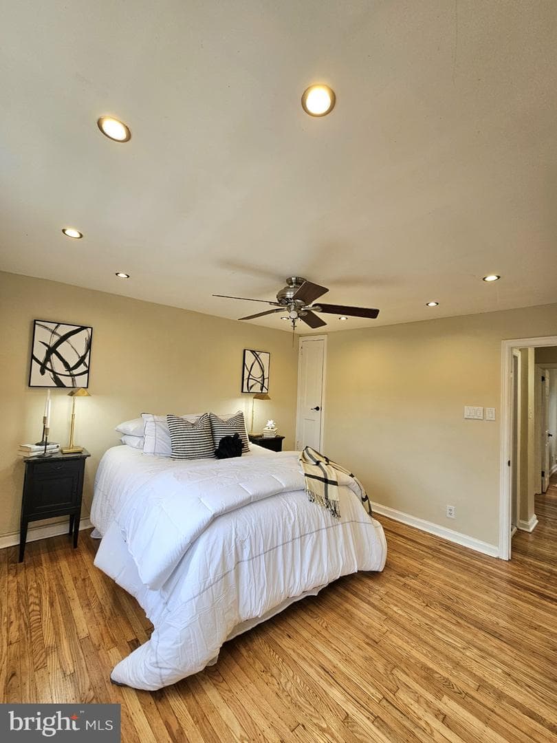 5838 Newtown Avenue photo 11