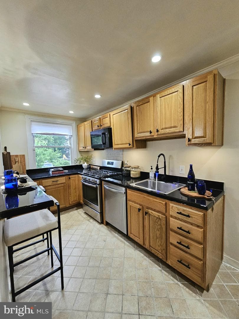 5838 Newtown Avenue photo 22