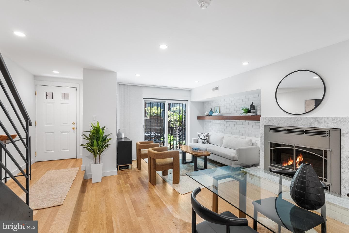 807 Addison Street #a photo 6