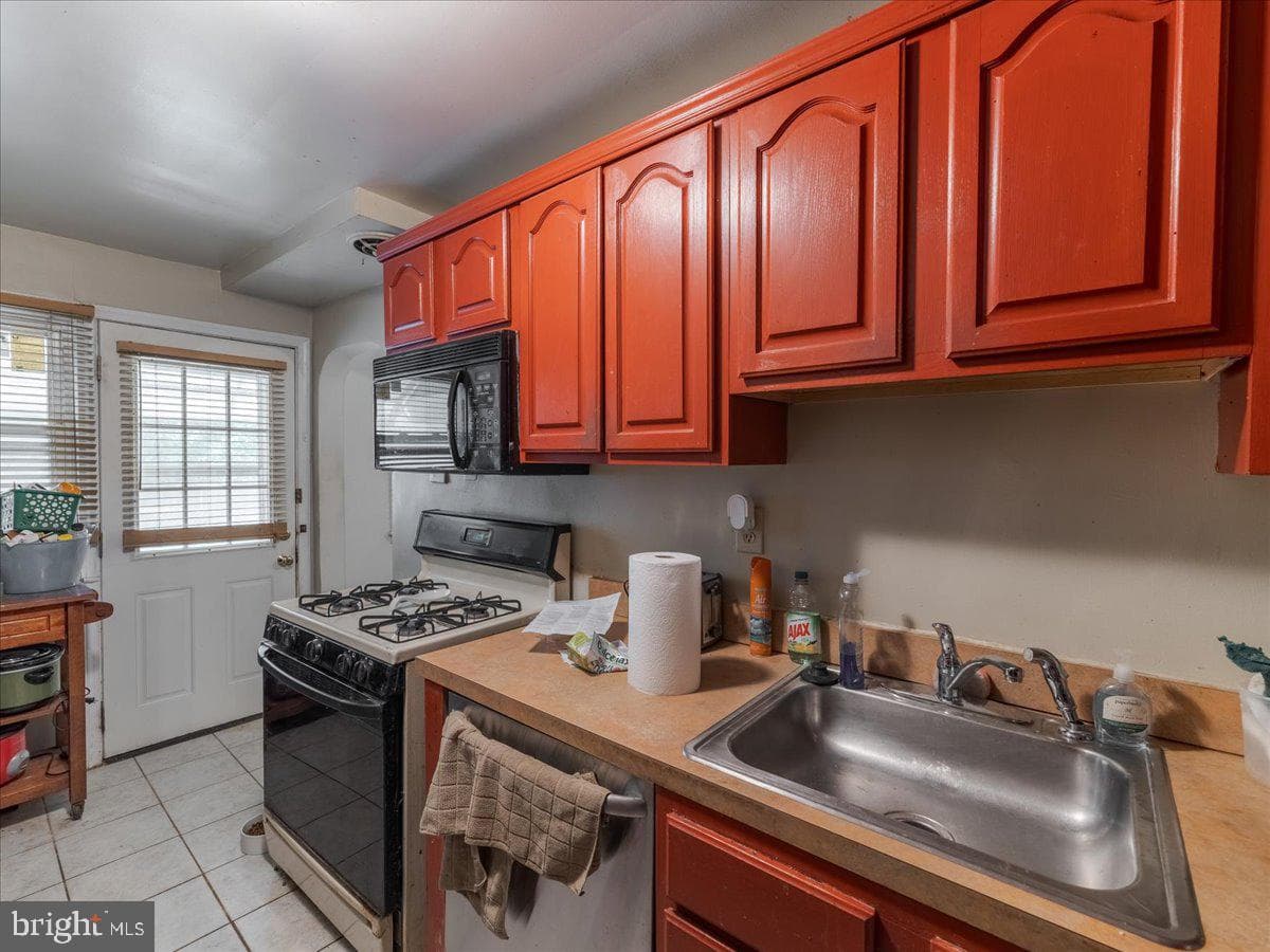 409 Delmar Street photo 12