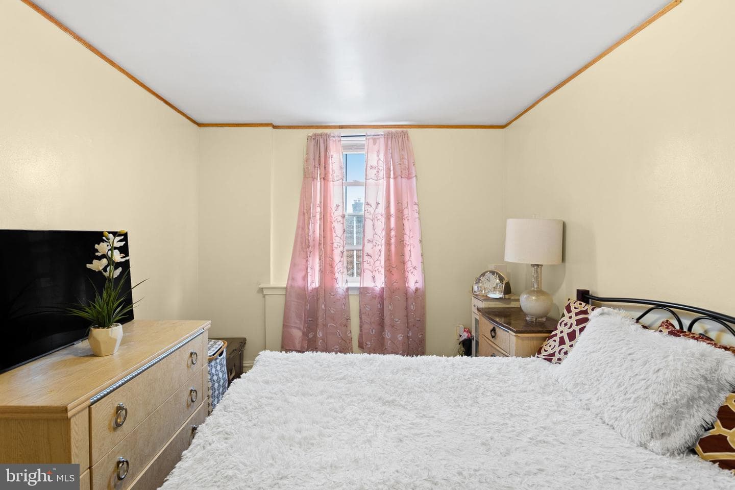2724 W Cheltenham Avenue photo 31