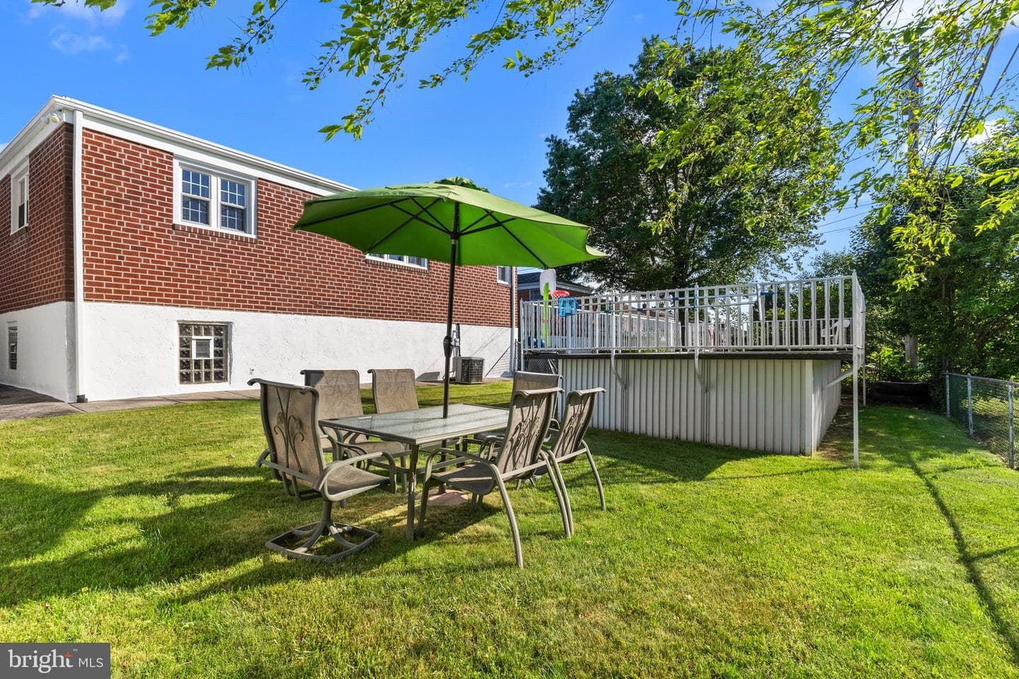 7710 Revere Street photo 31