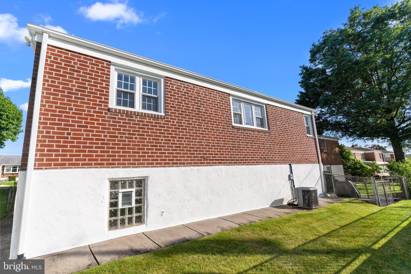 7710 Revere Street photo 36