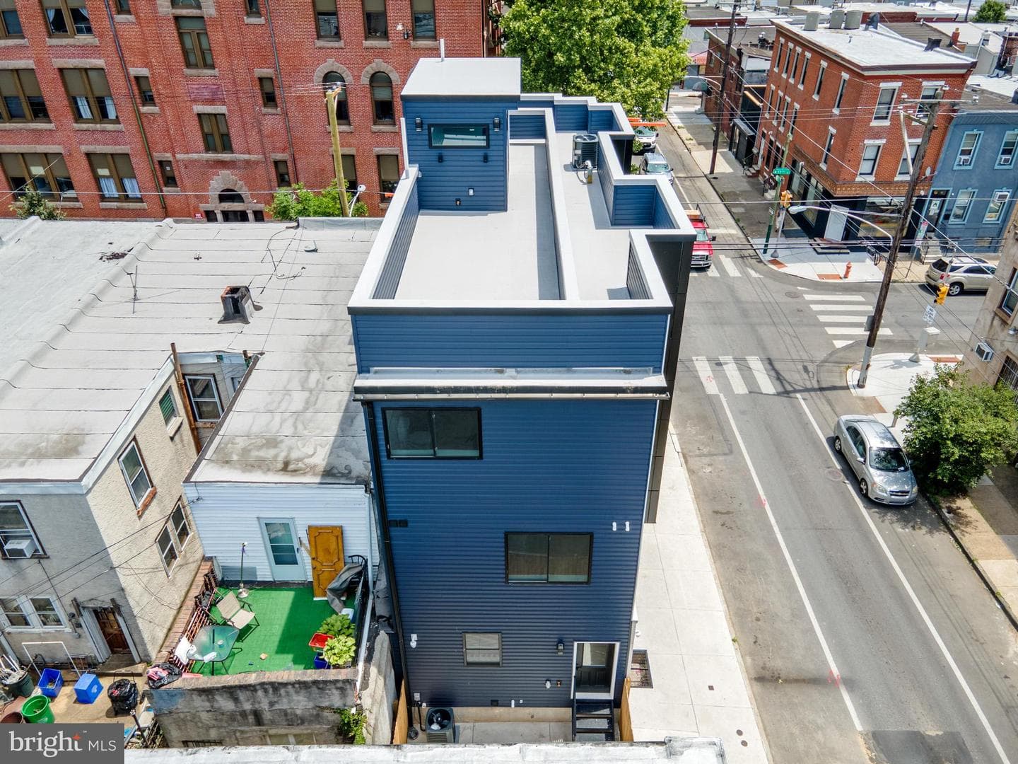 1540 S 17th Street photo 4