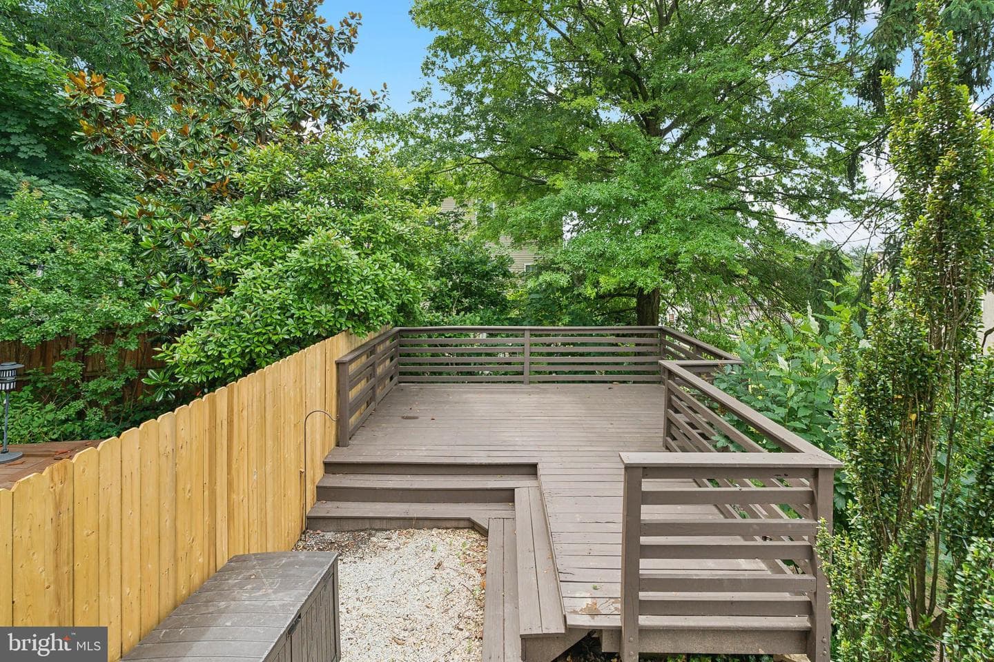 385 Lemonte Street photo 31