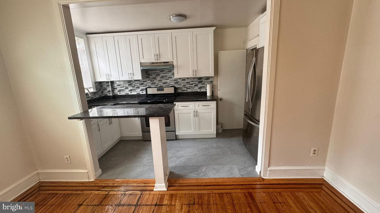 1430 Stevens Street photo 25