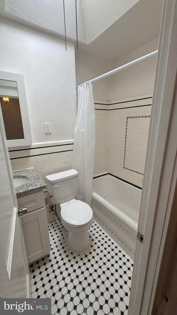 1430 Stevens Street photo 32