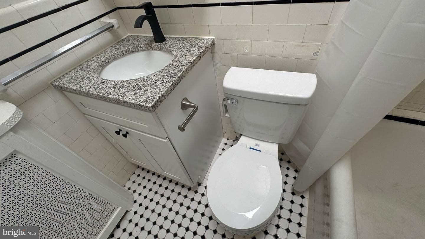 1430 Stevens Street photo 33