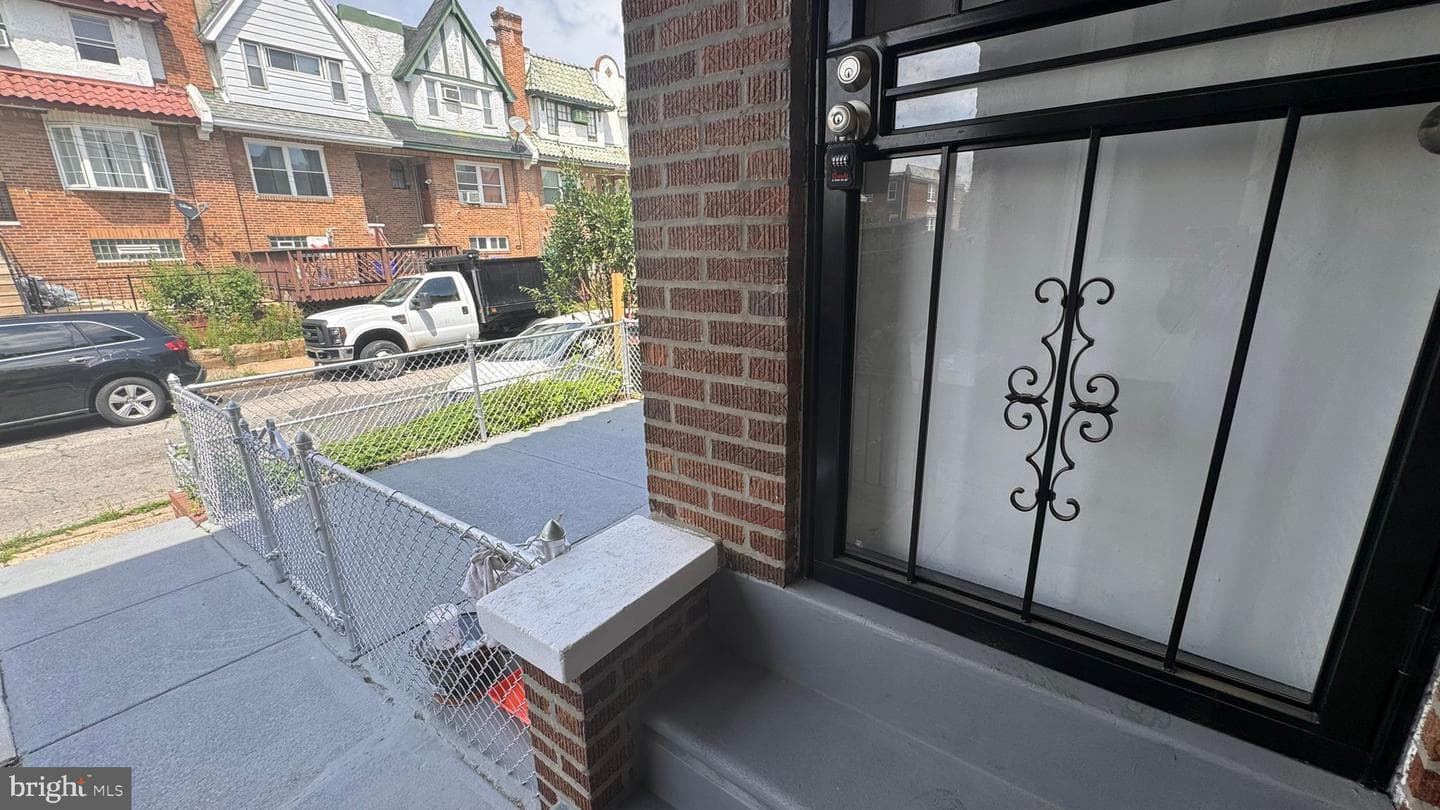 1430 Stevens Street photo 5