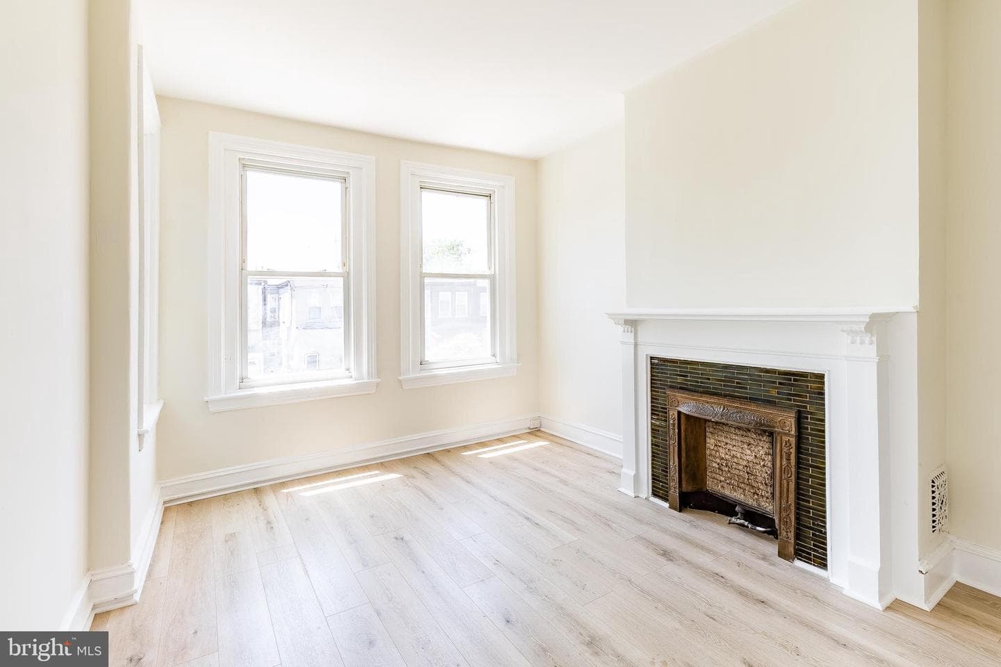 2028 W Venango Street photo 25
