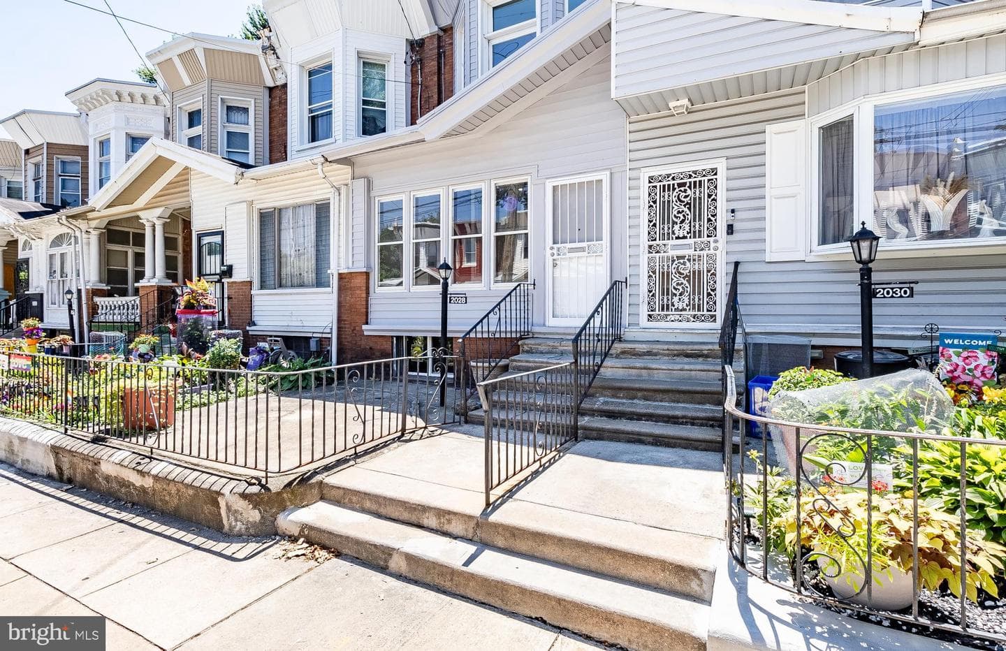 2028 W Venango Street photo 4