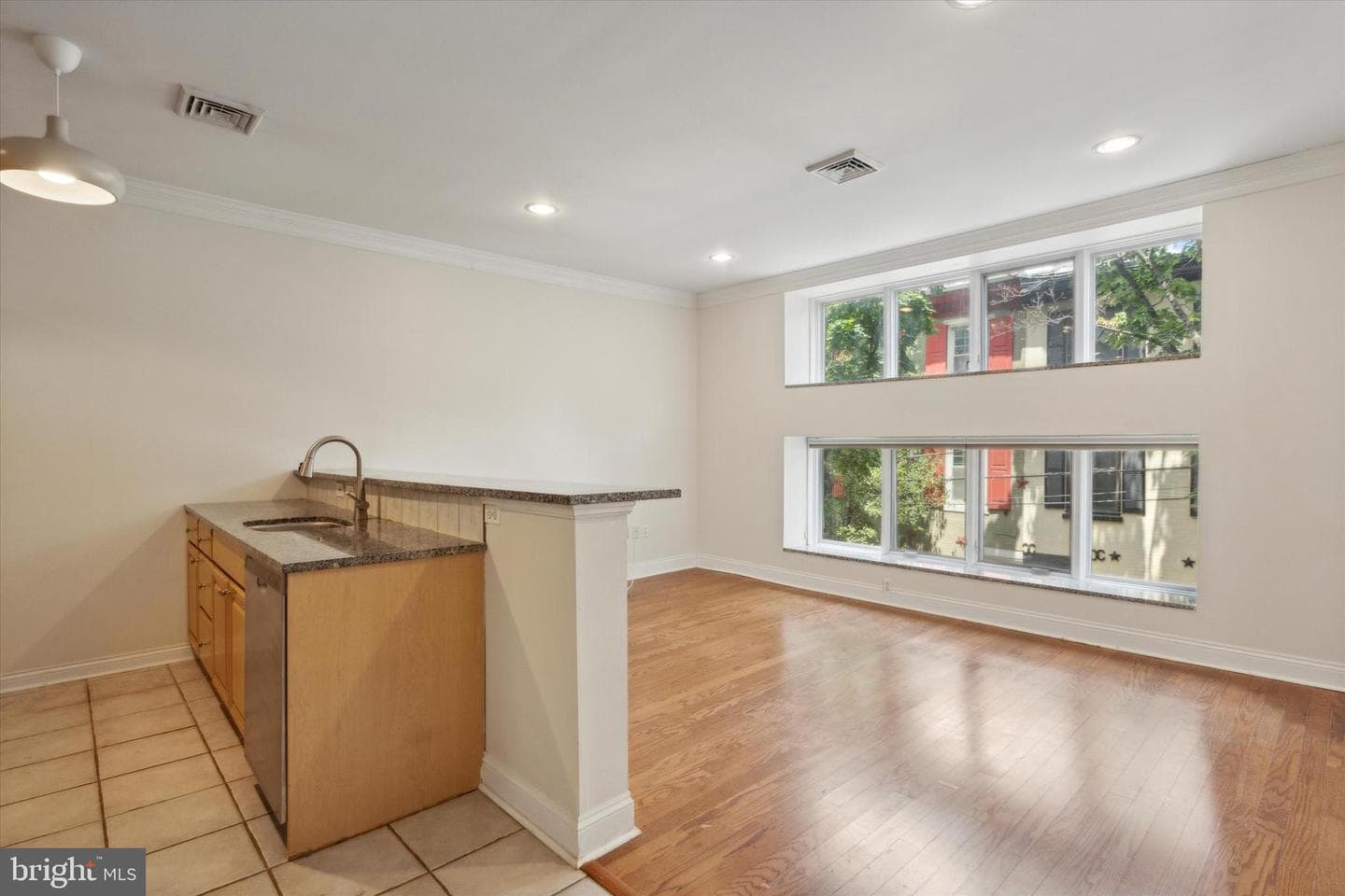415 S 19th Street #2d photo 2