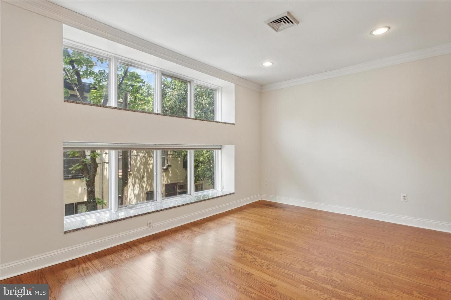 415 S 19th Street #2d photo 3