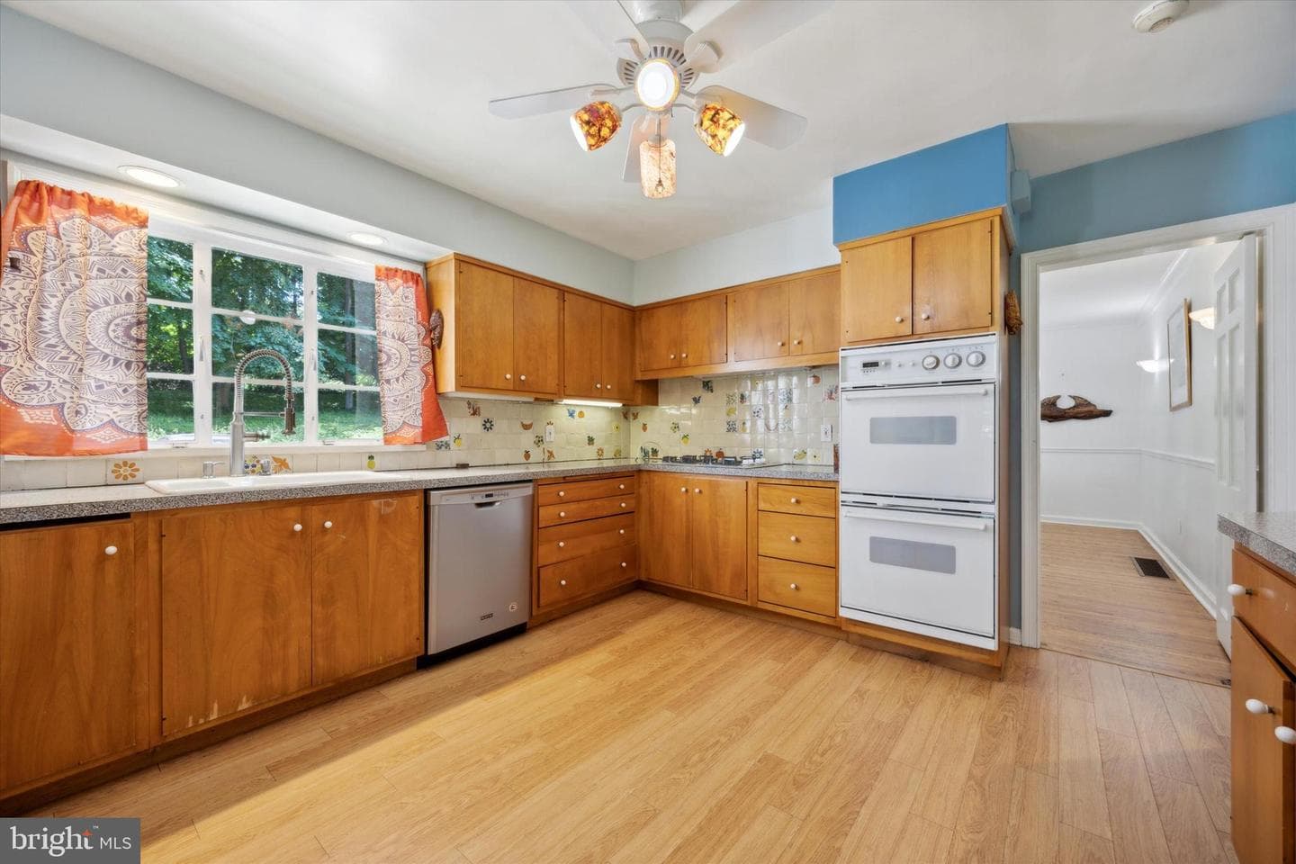 215 Lynnebrook Lane photo 10