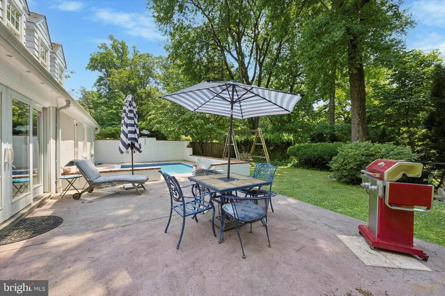 215 Lynnebrook Lane photo 17