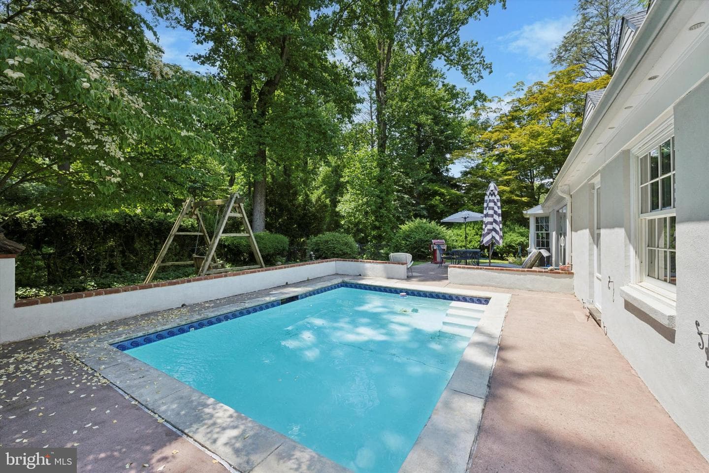 215 Lynnebrook Lane photo 31