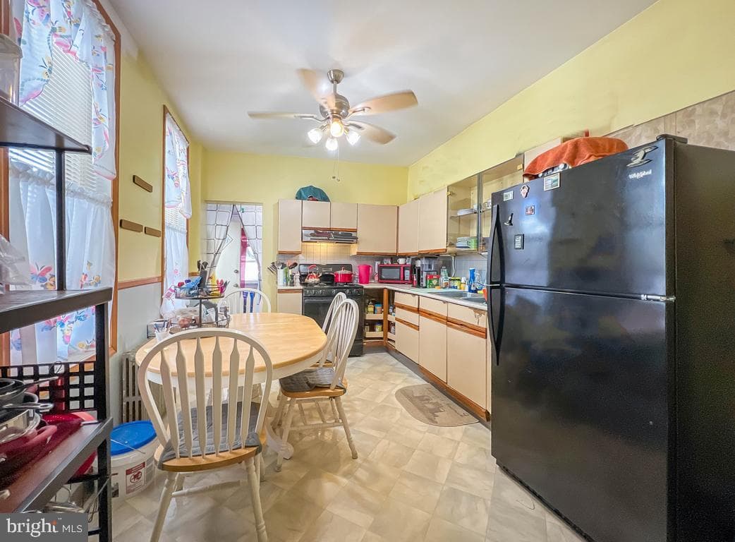 1345 E Eyre Street photo 12