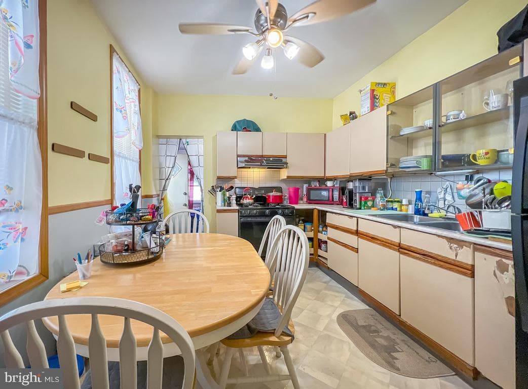 1345 E Eyre Street photo 14