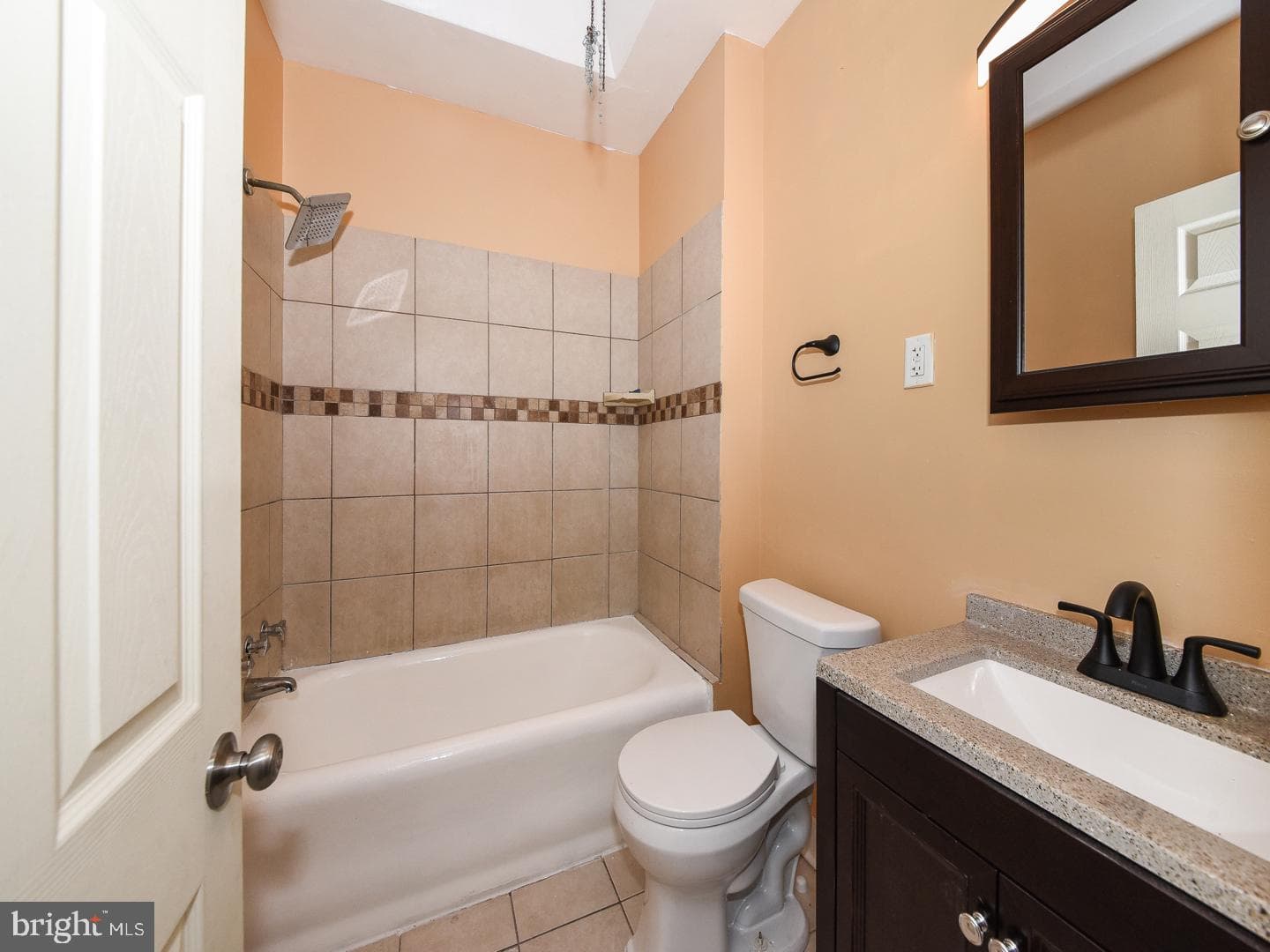 1754 N Peach Street photo 26