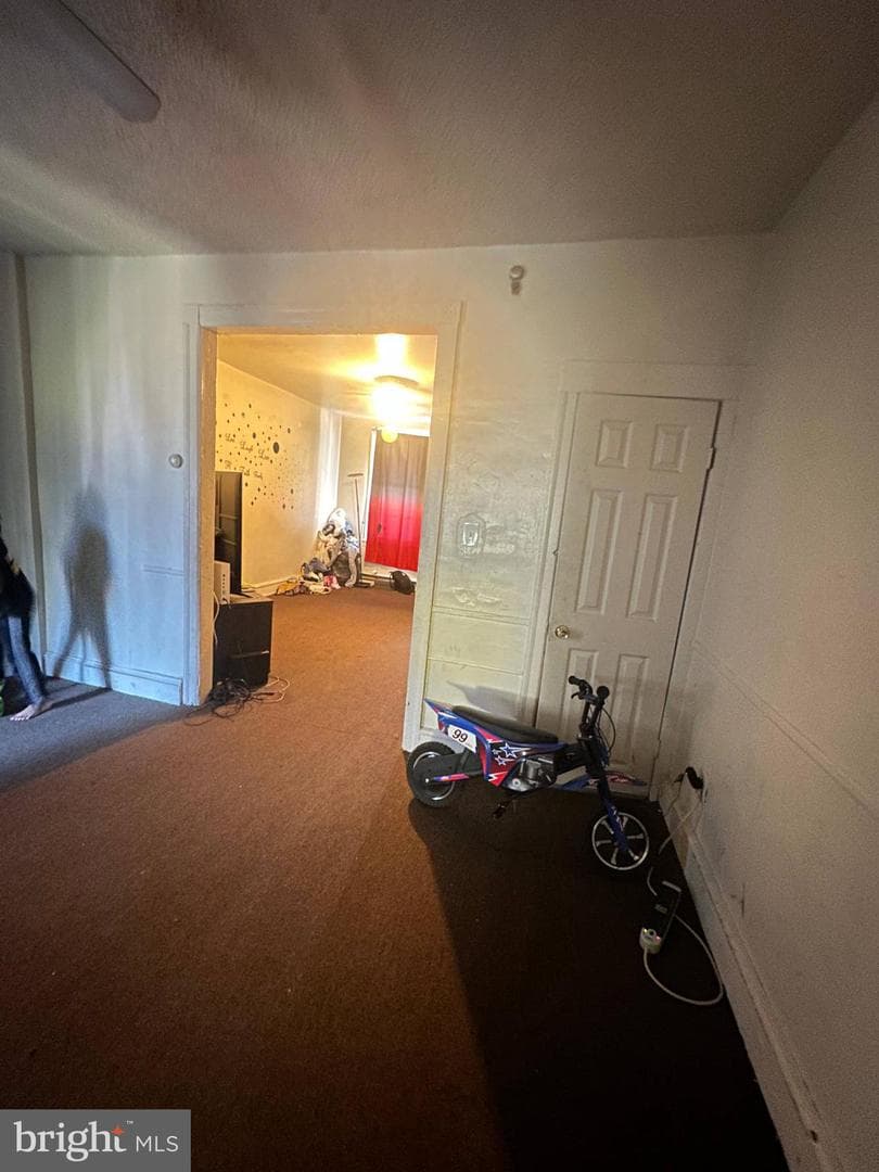 5555 Addison Street photo 21