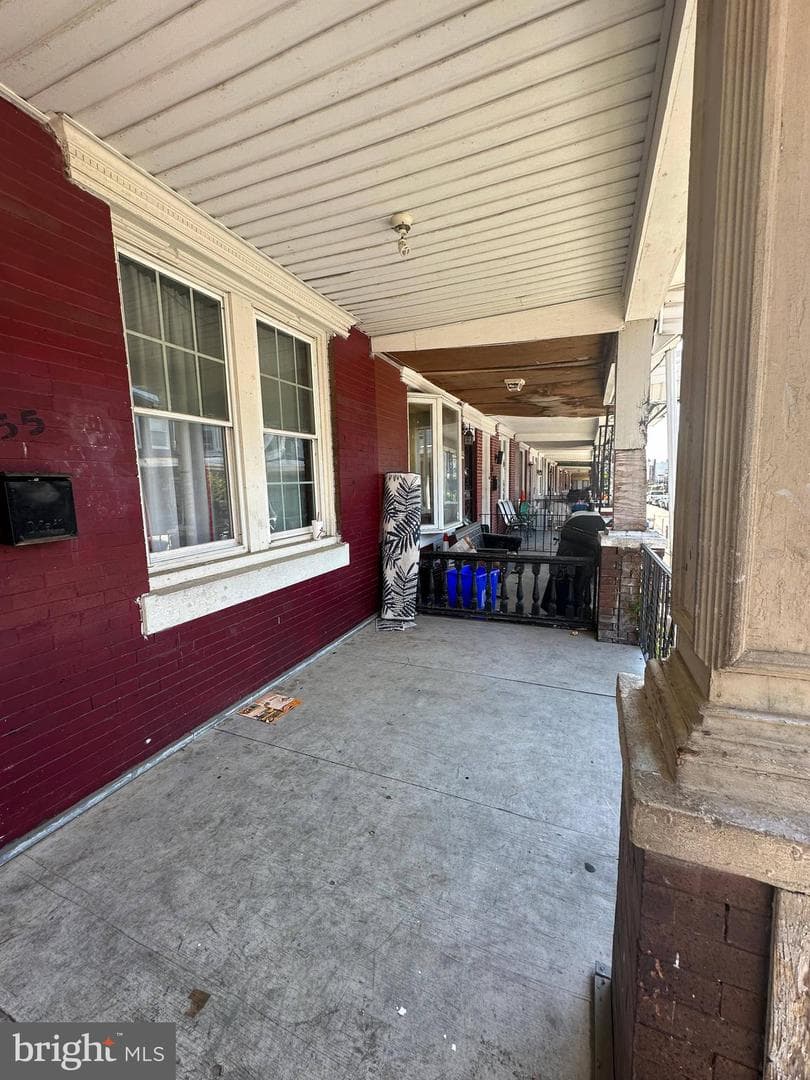 5555 Addison Street photo 39