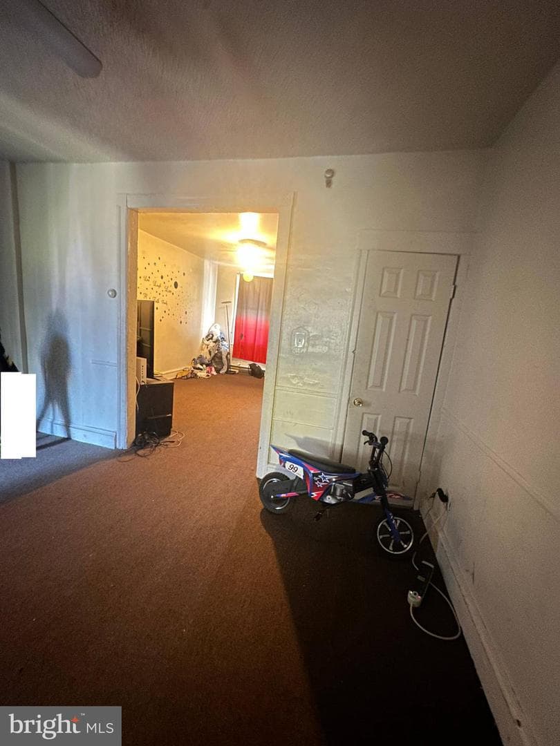 5555 Addison Street photo 4