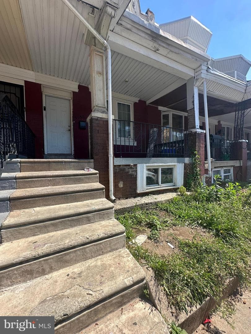 5555 Addison Street photo 41