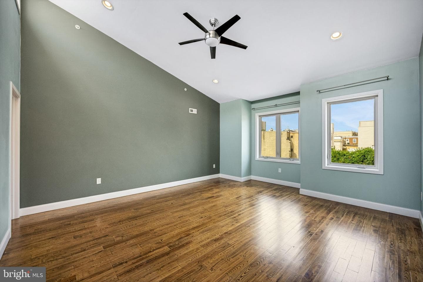 134 Reed Street photo 27