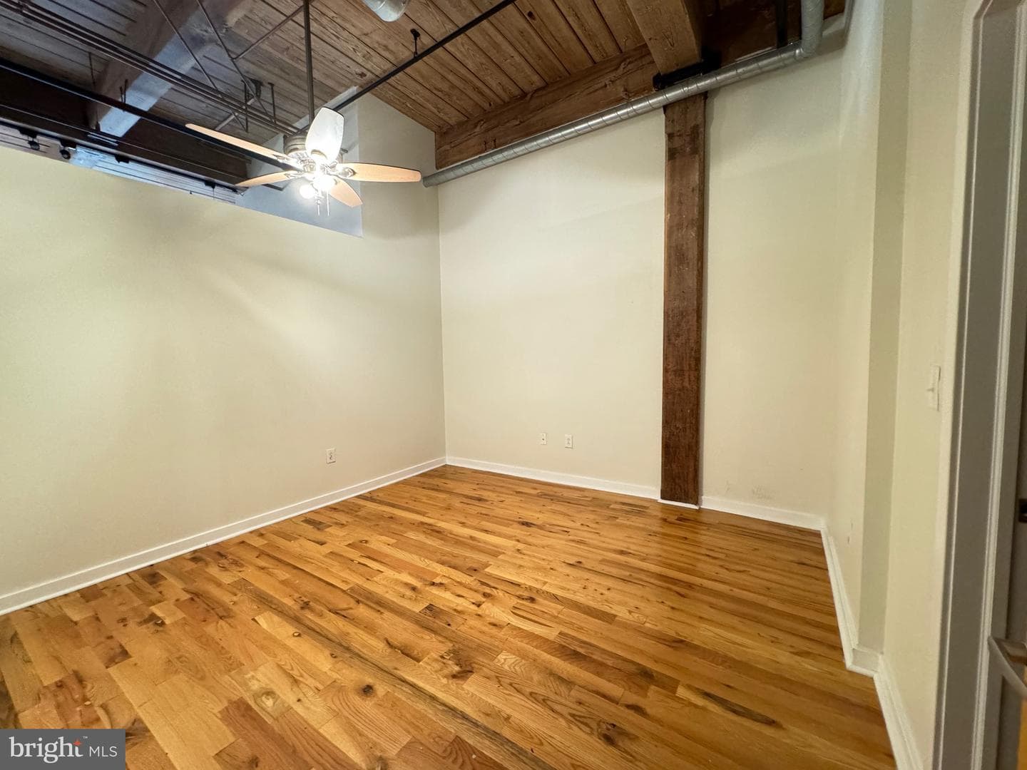 1524 N Hancock Street #302 photo 13