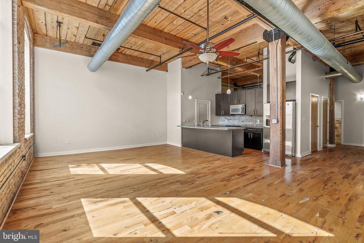 1524 N Hancock Street #302 photo 2