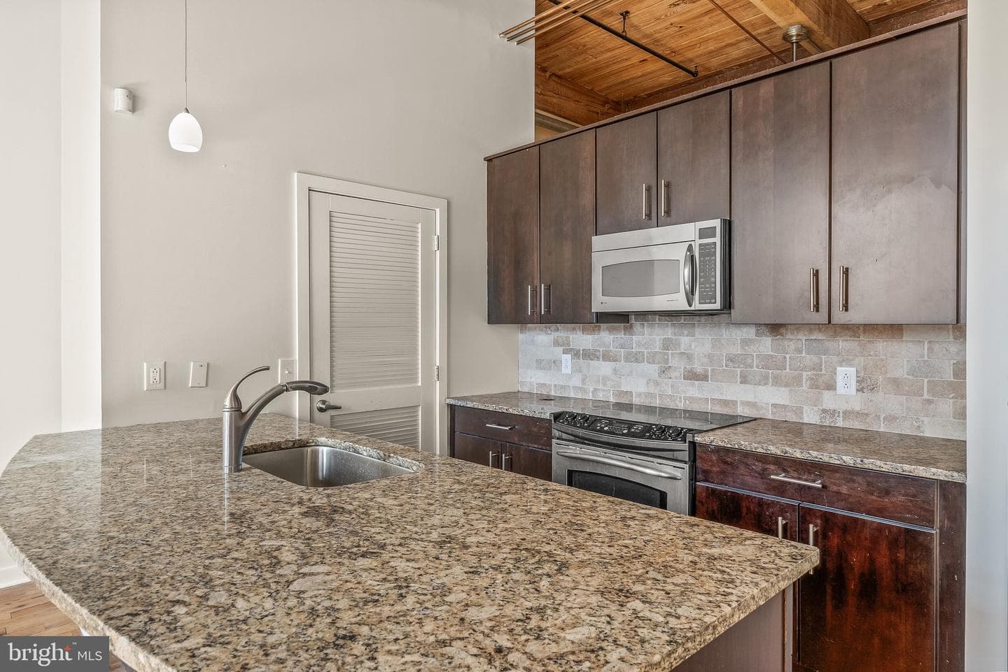 1524 N Hancock Street #302 photo 8