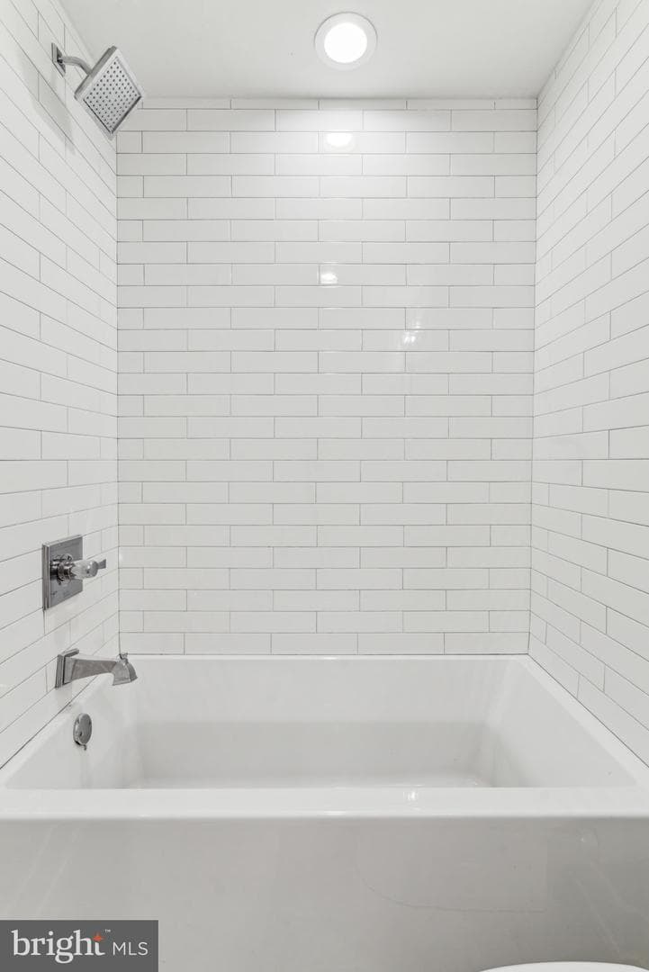 1335 N 30th Street photo 25