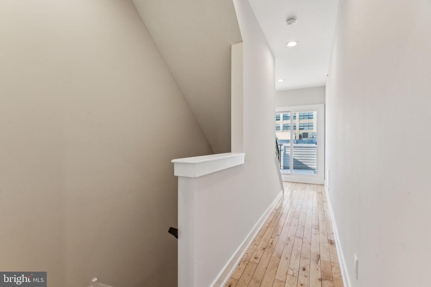 1335 N 30th Street photo 32