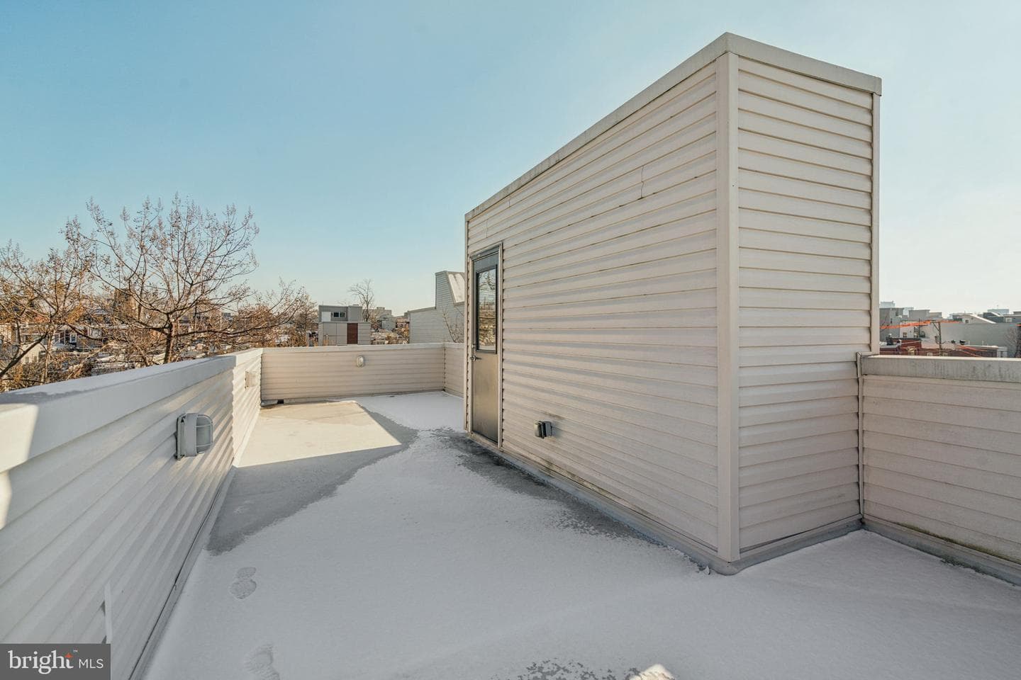 1335 N 30th Street photo 45