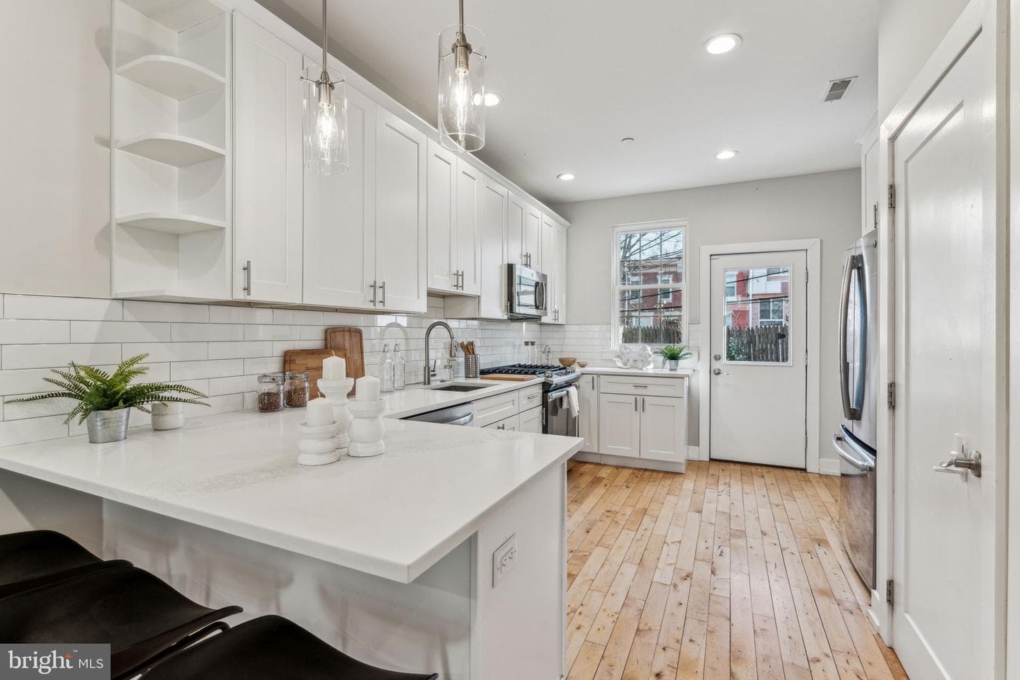 1335 N 30th Street photo 8