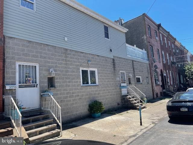 1307 S 6th Street