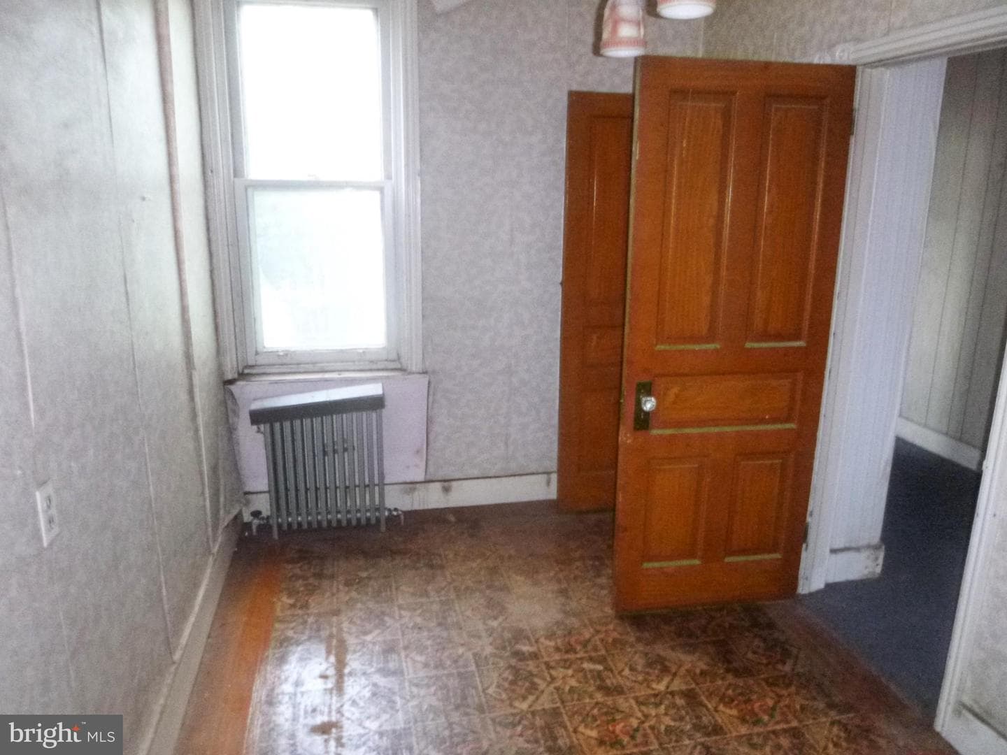 2070 Bridge Street photo 15