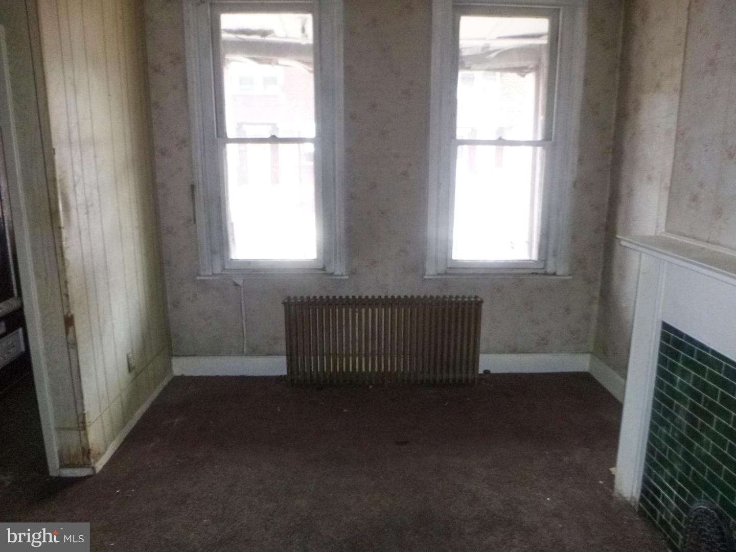 2070 Bridge Street photo 5