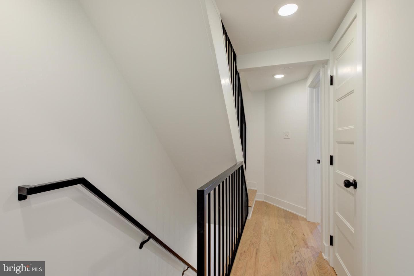 3686 Stanton Street photo 29