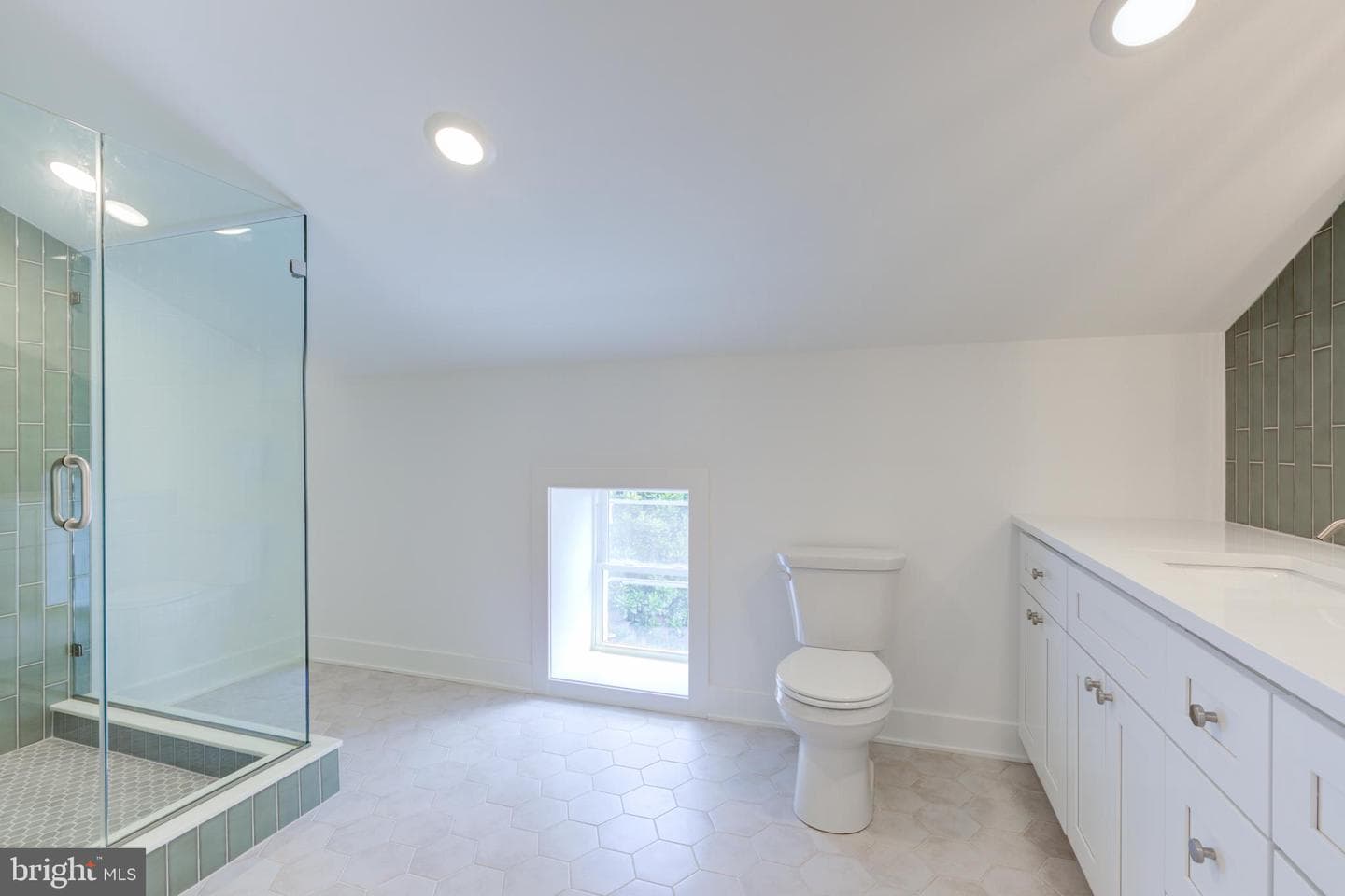 3686 Stanton Street photo 39