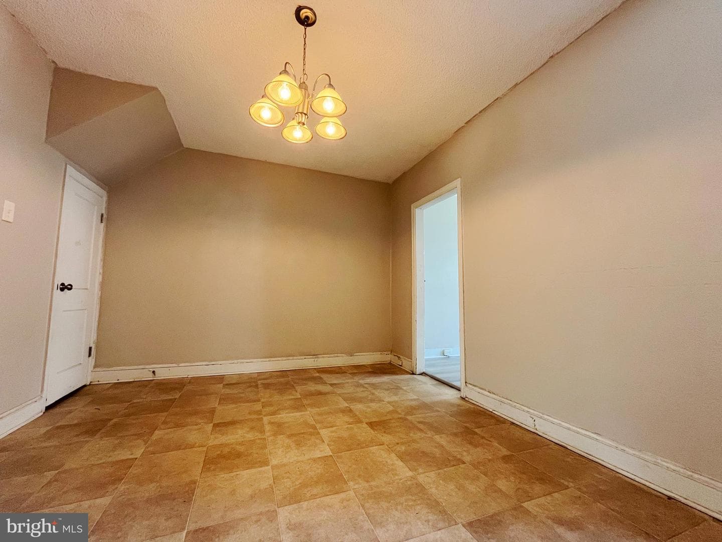 1903 72nd Avenue photo 6