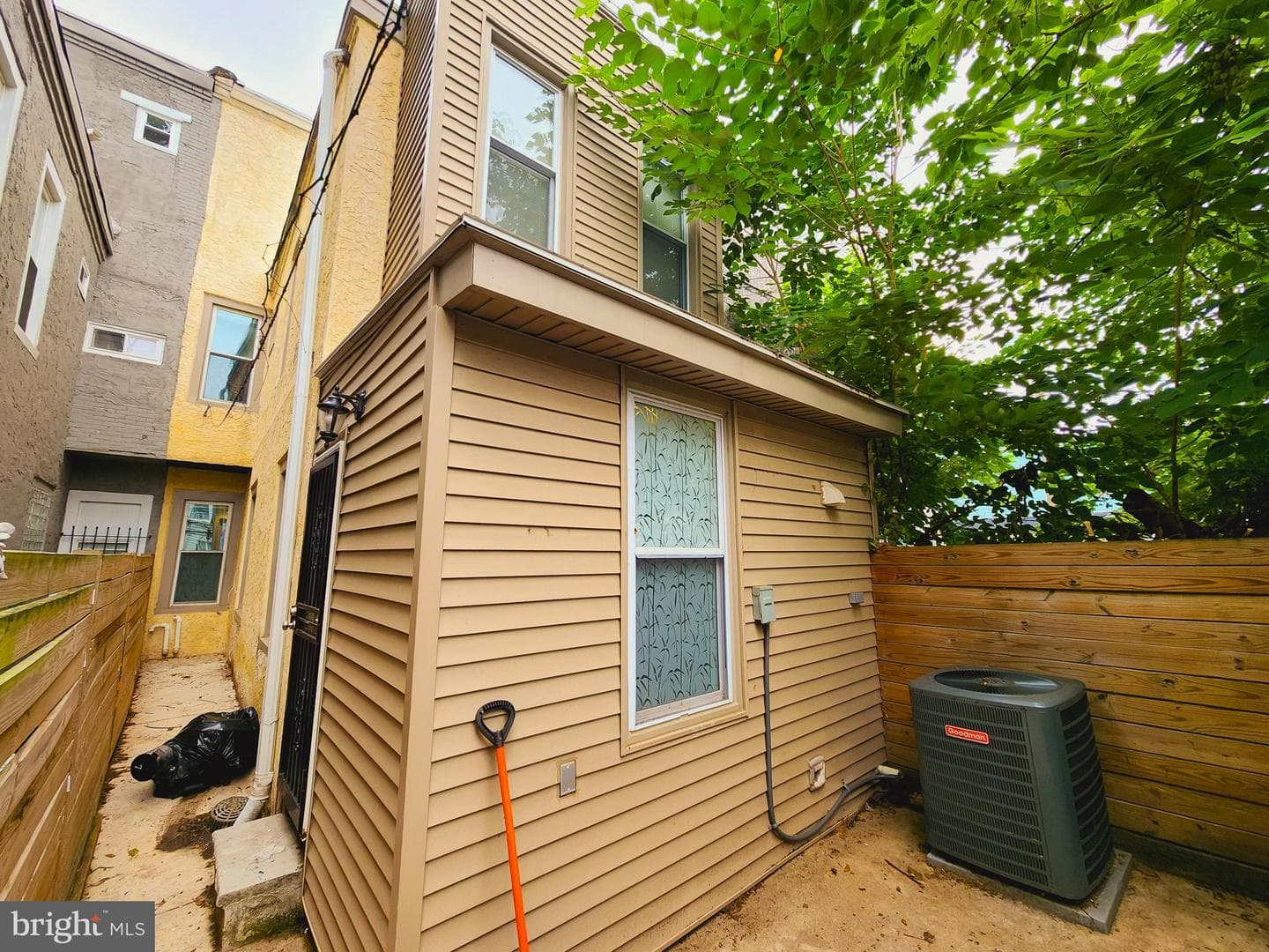 1759 N 27th Street photo 29