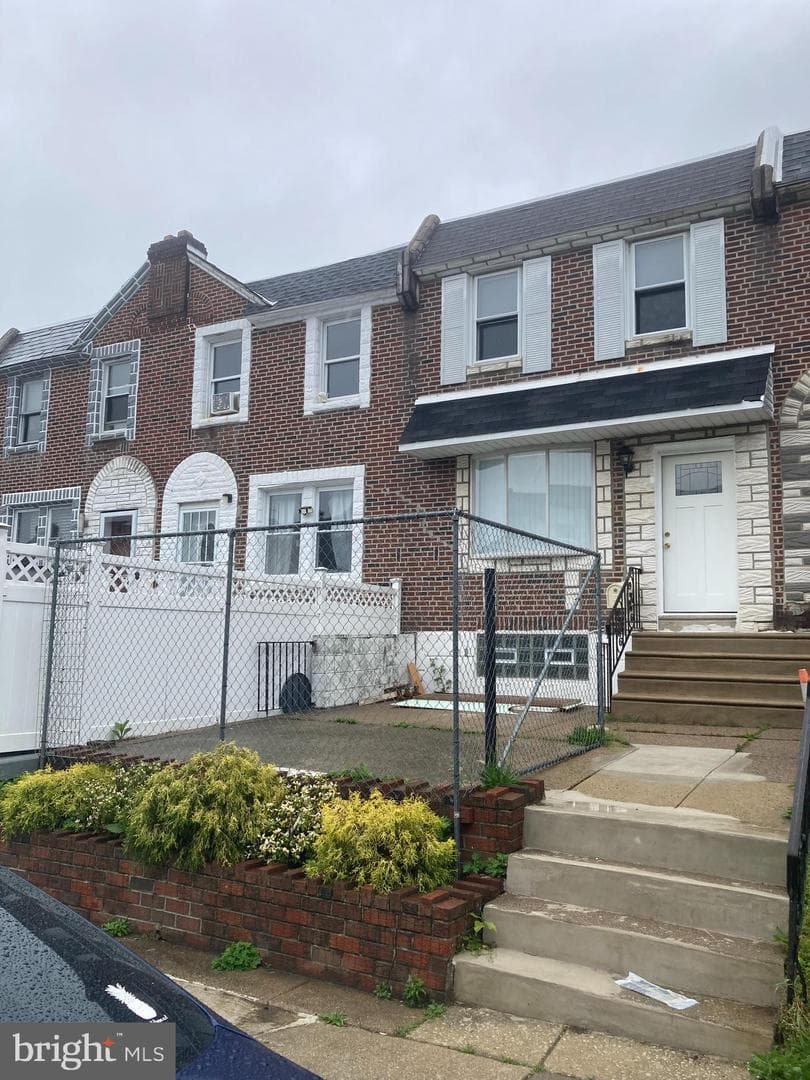 5430 Tackawanna Street photo 17