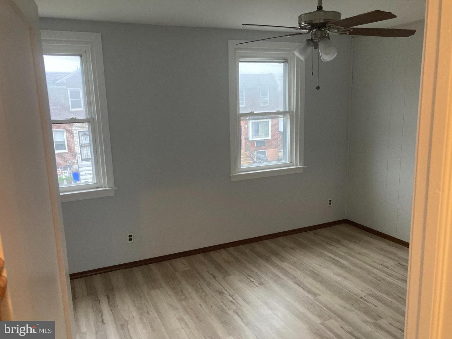 5430 Tackawanna Street photo 8